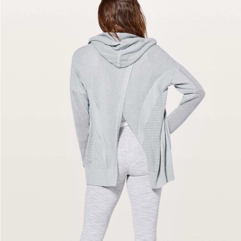 Lululemon Still Movement Wrap - Picture 4 of 8